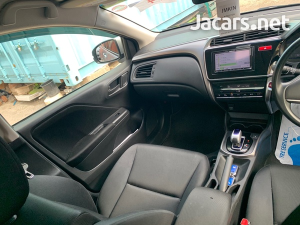 Honda Grace 1,5L 2016-7