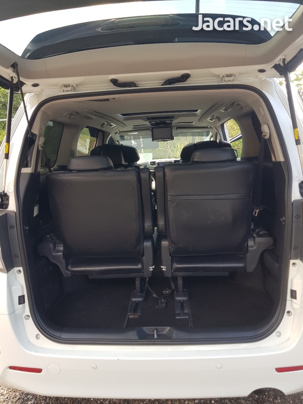 Toyota Vellfire 3,5L 2013-4