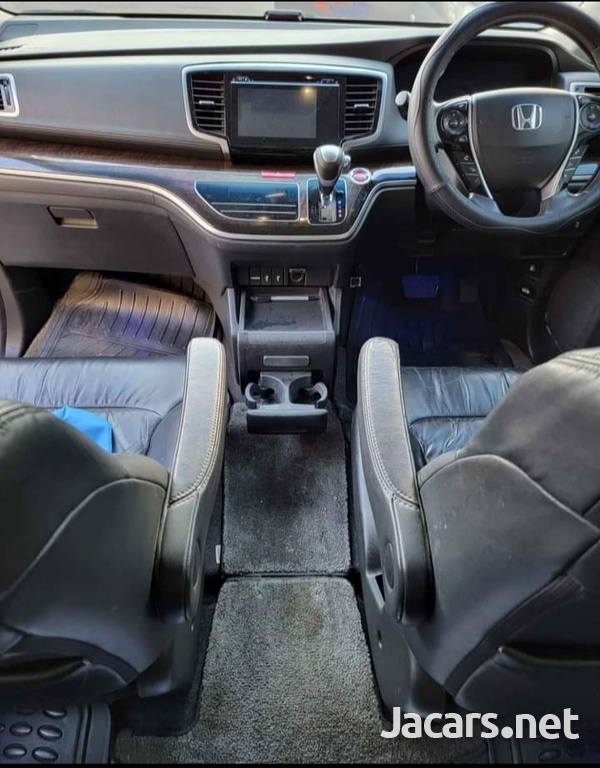 Honda Odyssey 1,8L 2014-10