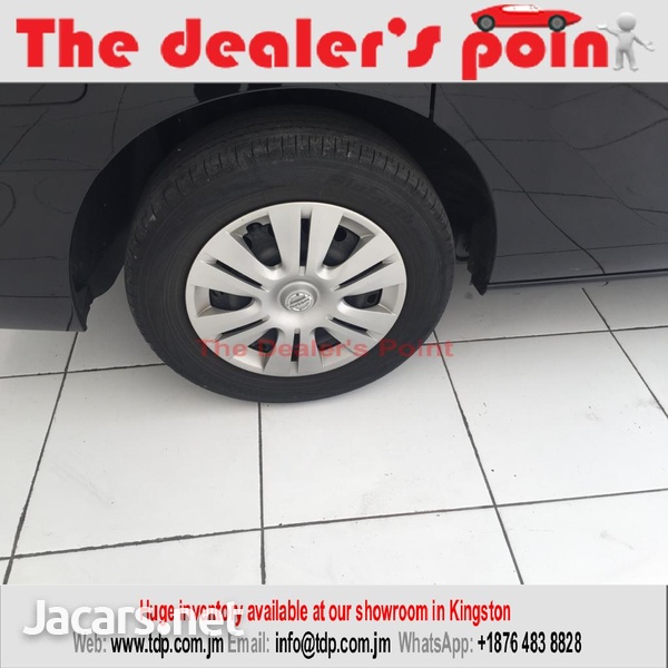 Nissan Serena 2,0L 2013-10
