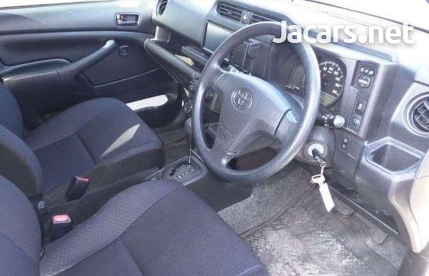 Toyota Succeed 1,5L 2018-5