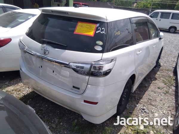 Toyota Wish 1,8L 2016-4