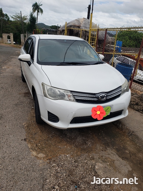 Toyota Axio 1,5L 2013-3