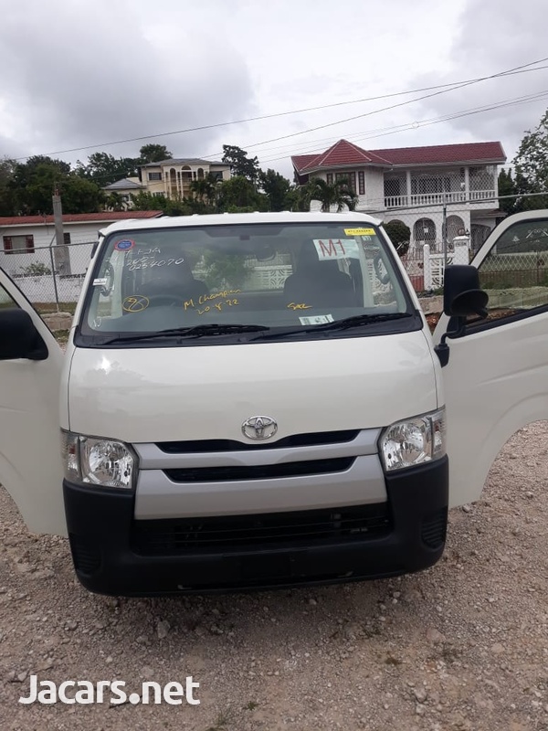 Toyota Hiace 2,5L 2016-12