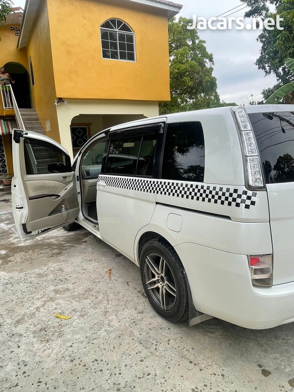 Toyota Isis 2,0L 2012-13