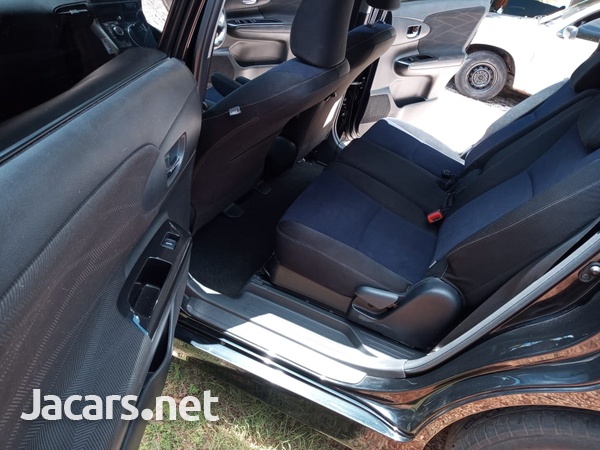 Toyota Wish 1,8L 2011-9