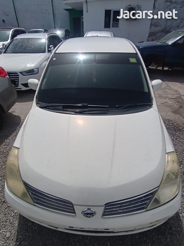 Nissan Latio 1,2L 2007-1