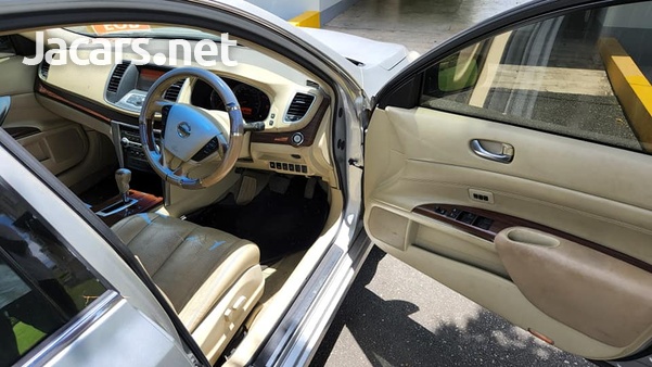 Nissan Teana 2,5L 2010-7