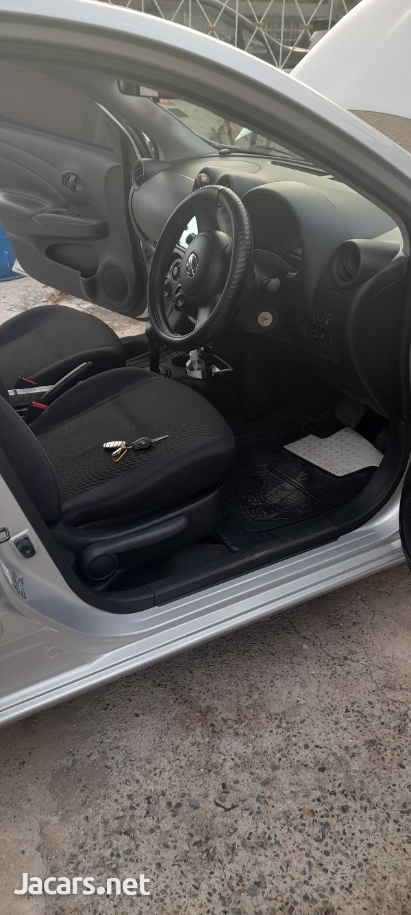 Nissan Latio 1,5L 2013-5