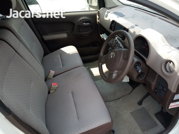 Toyota Passo 1,2L 2014-5
