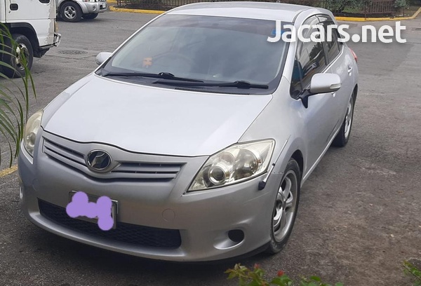 Toyota AURIS 1,0L 2010-5