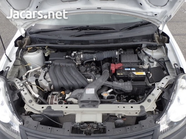 Nissan AD Wagon 1,5L 2016-5