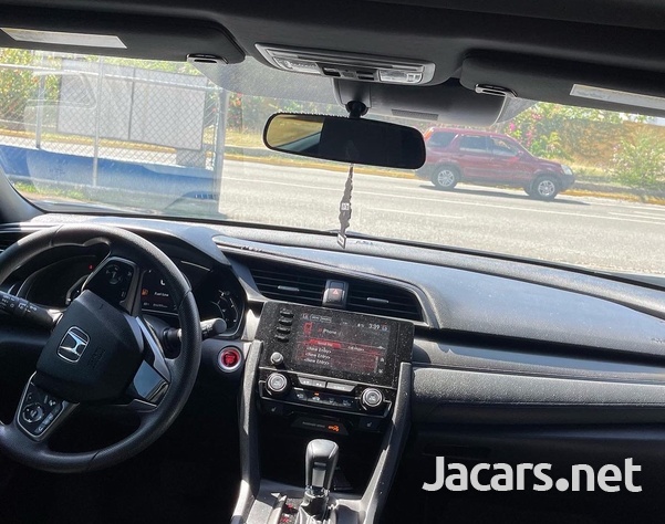 Honda Civic 1,5L 2019-3
