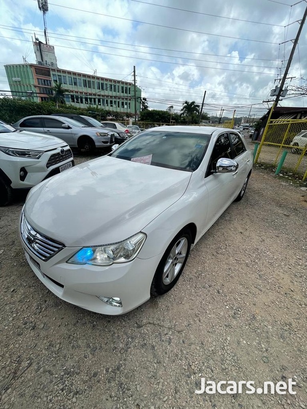 Toyota Mark X 2,5L 2012-4