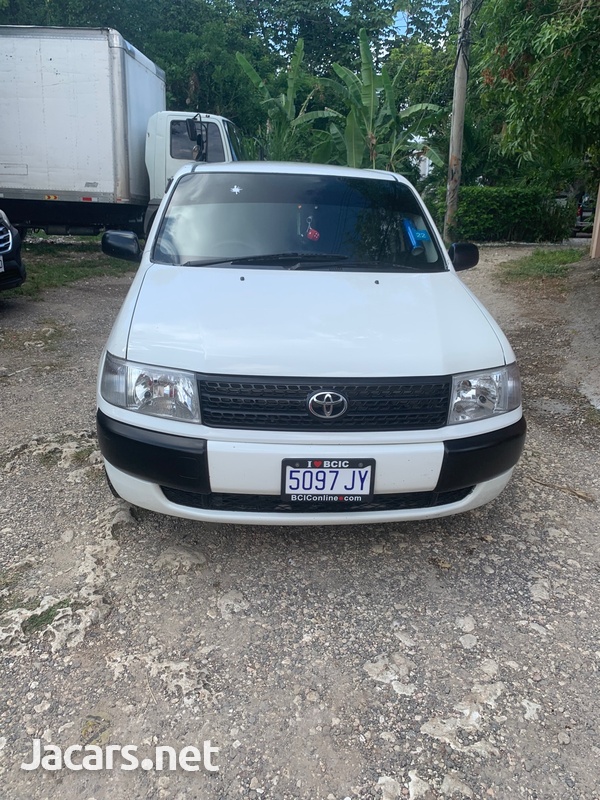 Toyota Probox 1,5L 2010-4