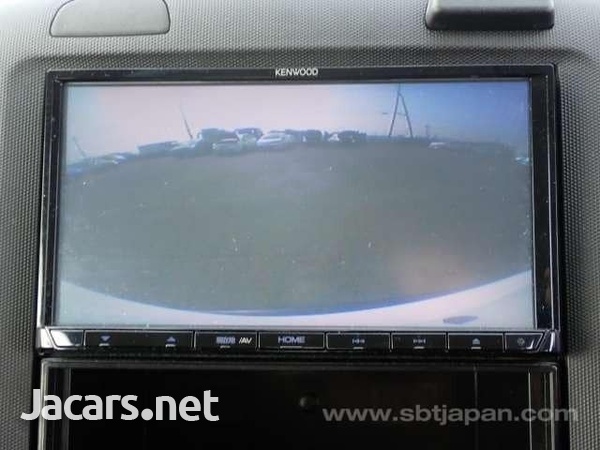 Nissan AD Wagon 1,5L 2017-4