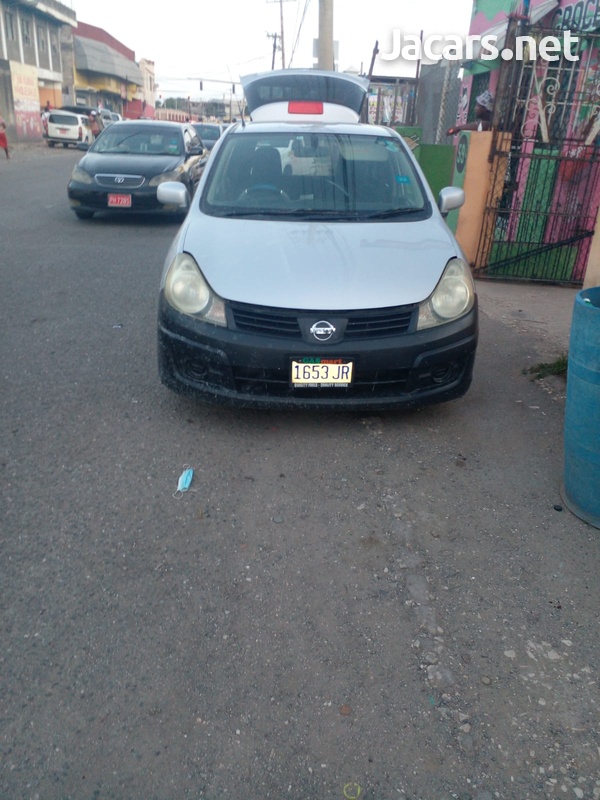 Nissan AD Wagon 1,5L 2014-1