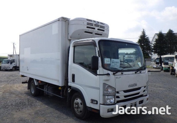 2017 ISUZU ELF-1