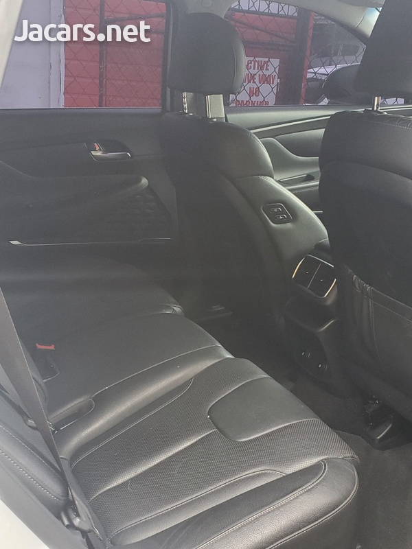 Hyundai Santa Fe 2,2L 2019-11
