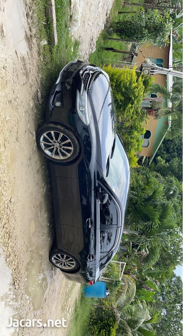 Toyota Mark X 2,5L 2015-5
