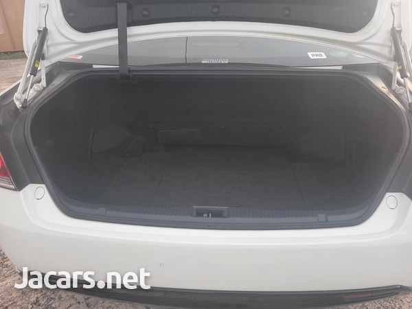 Toyota Crown 3,5L 2016-6