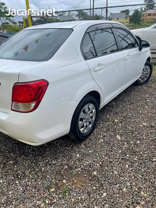 Toyota Axio 1,5L 2014-2
