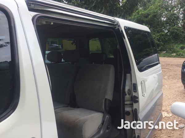 Toyota Hiace 2,0L 1999-5