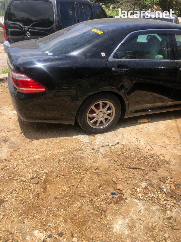 Toyota Crown 2,5L 2012-2
