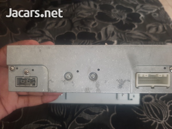 Nissan Latio Original Radio-1