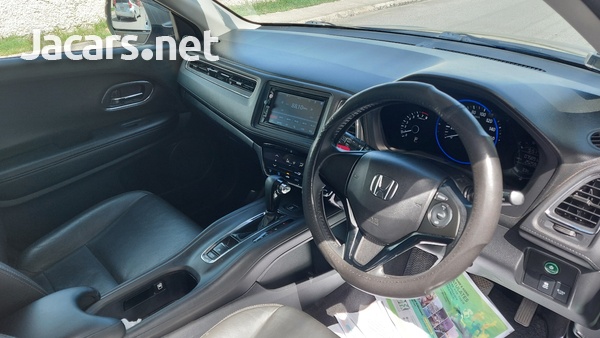 Honda Vezel 1,5L 2015-6