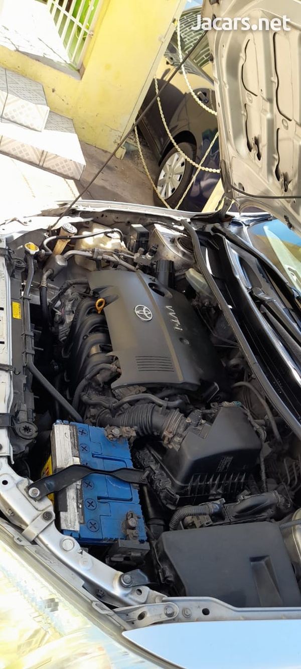 Toyota Fielder 1,8L 2010-12