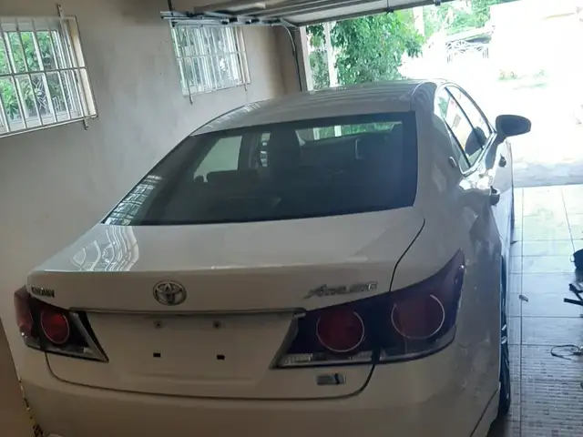 Toyota Crown Athlete 2,0L 2016, Saint Catherine - 5
