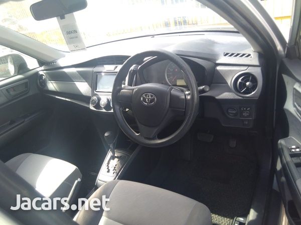 Toyota Axio 1,5L 2017-4