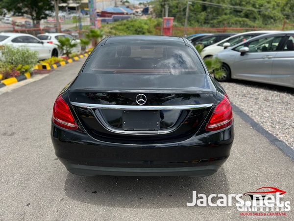 Mercedes-Benz C-Class 1,6L 2014-8