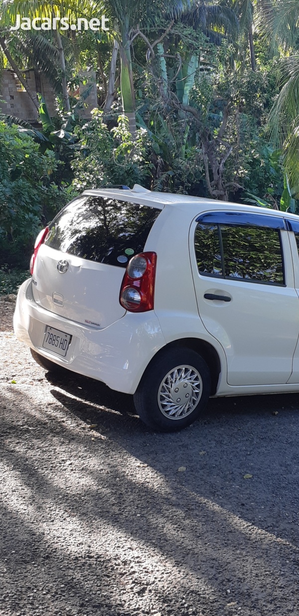 Toyota Passo 1,0L 2012-2
