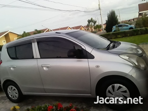 Suzuki Alto 0,9L 2012-1
