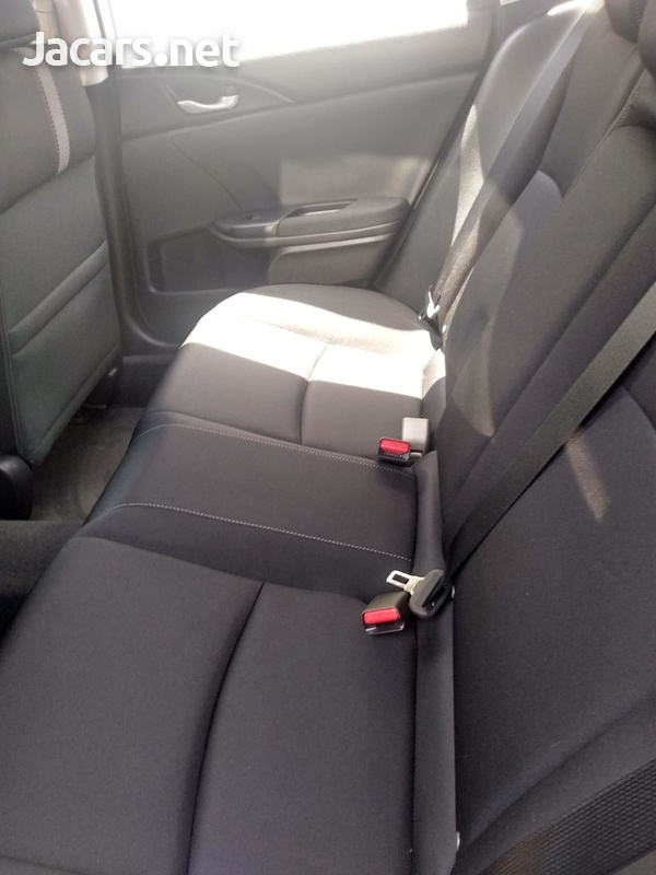 Honda Civic 2,0L 2020-5