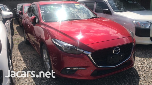 Mazda Axela 2,0L 2016
