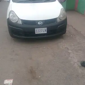 Nissan AD Wagon