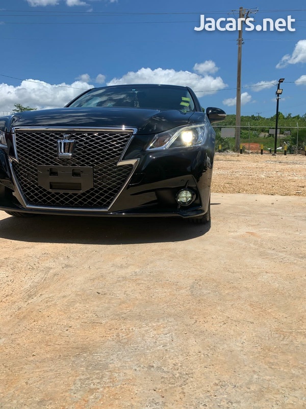 Toyota Crown 3,5L 2016-9