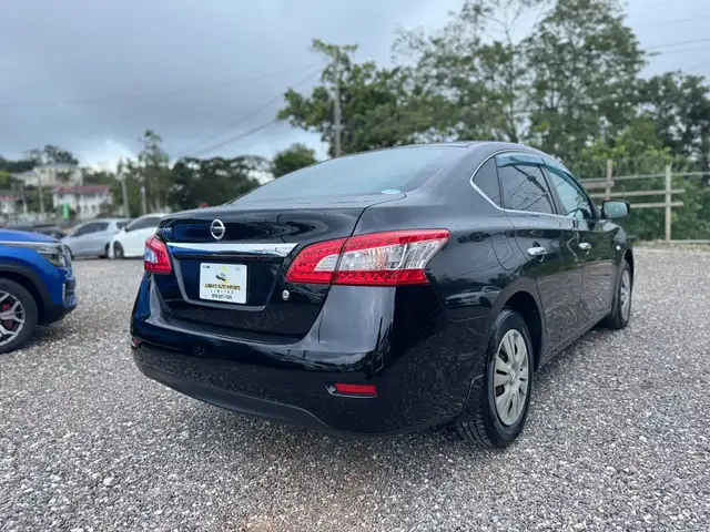 Nissan Sylphy 1,5L 2015, Manchester - 4