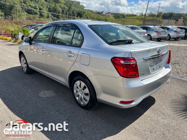 Toyota Axio 1,5L 2017-4