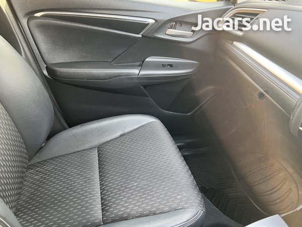 Honda Fit 1,5L 2014-4
