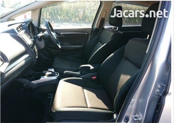 Honda Fit 1,5L 2016-9