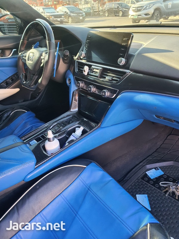 Honda Accord 2,0L 2018-6