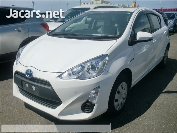 Toyota Aqua 1,5L 2016-2