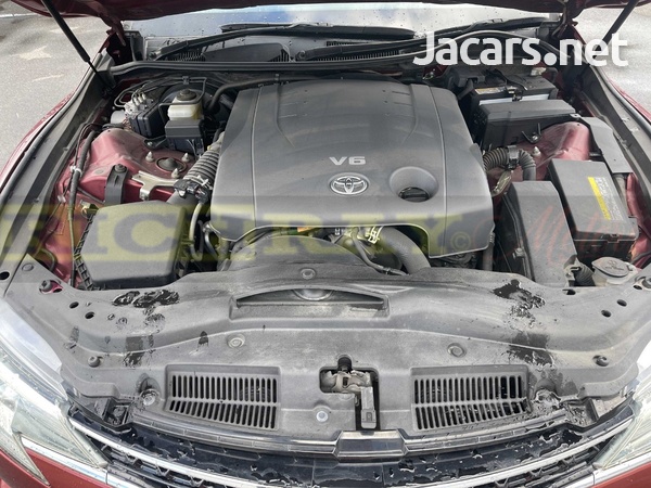 Toyota Mark X 2,5L 2013-8