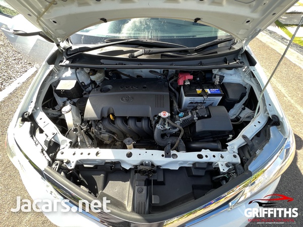 Toyota Axio 1,5L 2017-14