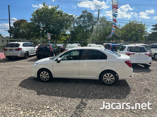 Toyota Axio 1,5L 2017-4