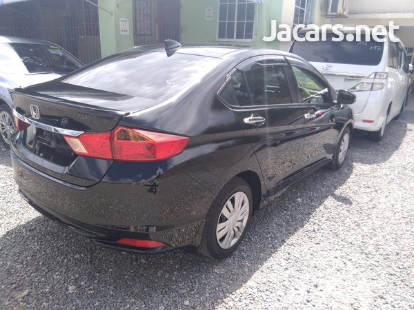 Honda Grace 1,5L 2016-4